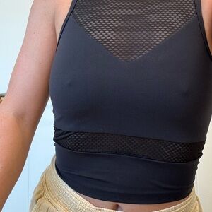 BOGO Manduka Mesh Lifting Athletic Wear Crop Top